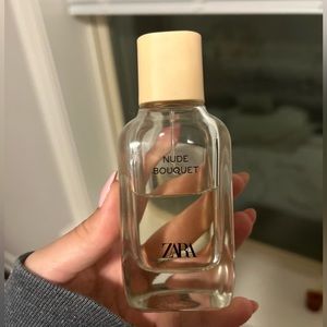 Zara Nude Boquet perfume